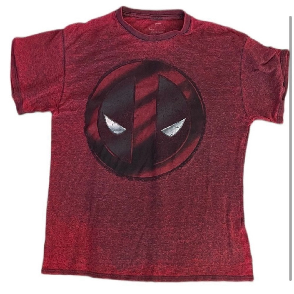 Marvel Deadpool Red Graphic Tee